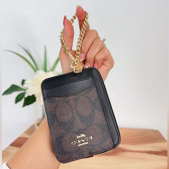 NWT Coach Zip Card Case In Signature Canvas - Picture 5 of 5